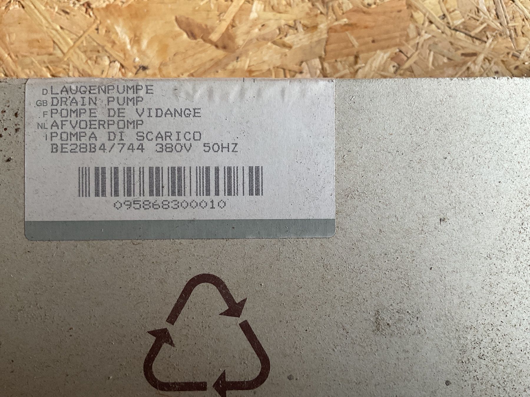 Miele Pumpen & Teile: Laugenpumpe Miele – Neu (gemäss Beschreibung) aus Niederwil SG von Melar01 1