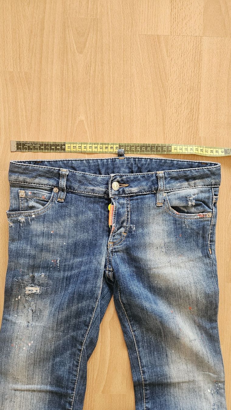 Dsquared2 Jeans: DISQUARED2 Jeans 38 (IT) – Usato da Rheinfelden venduto da DHS 1