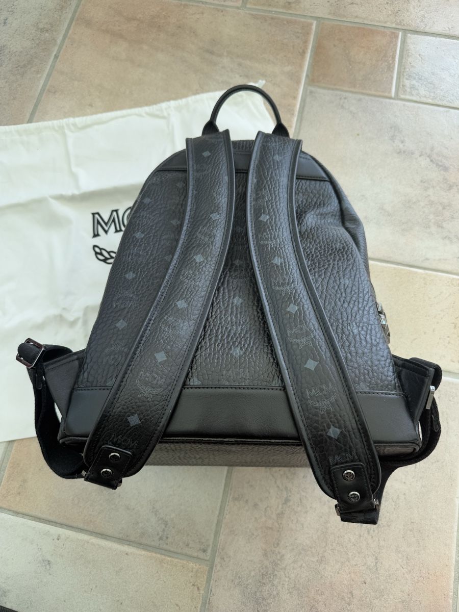 Mcm Zaini: MCM Stark Rucksack Schwarz – Usato da Ellighausen venduto da privateseller 5