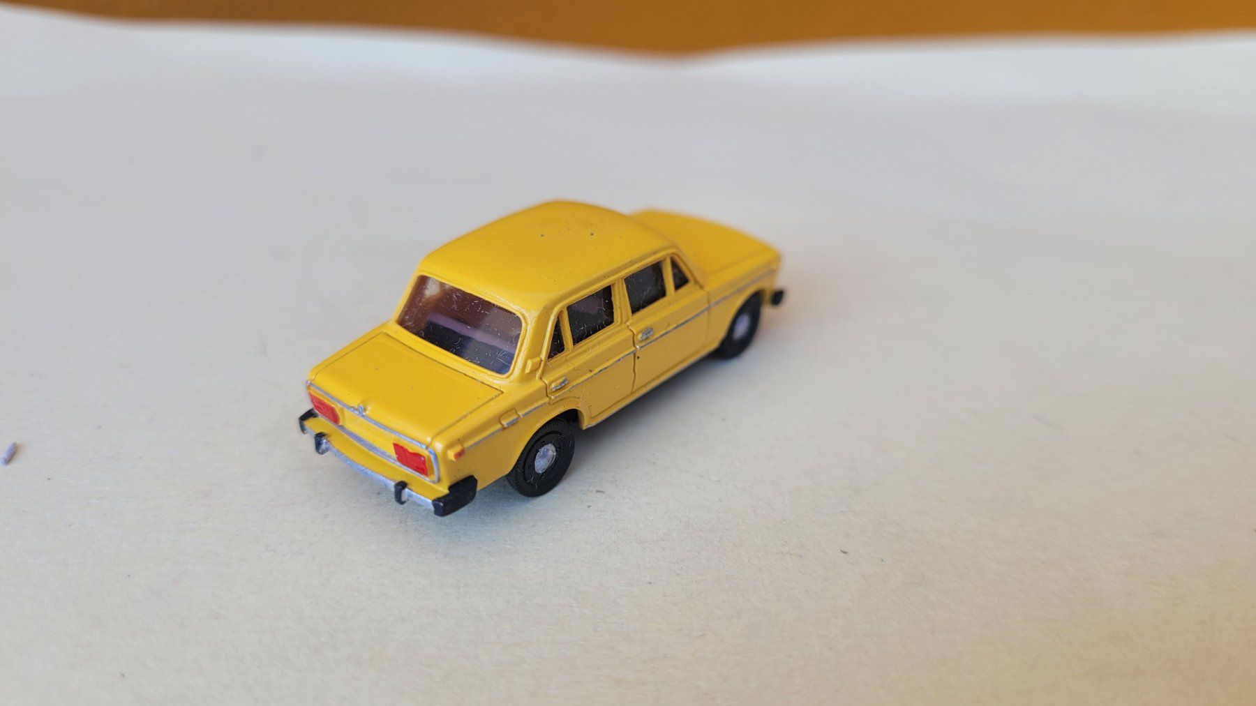 Lada Modellini d'auto: Lada 2106 Modellmobil 1:87 – Usato da Domdidier venduto da Bimbo57 3