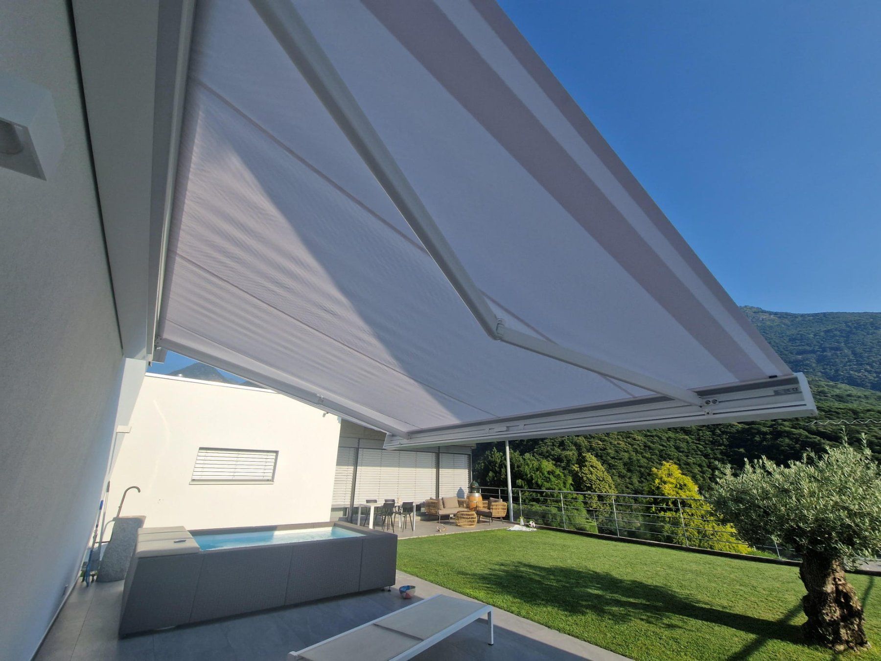 Stobag Tende da sole: Stobag Camabox – Nuovo (secondo la descrizione) da Bellinzona venduto da Bodpa 4