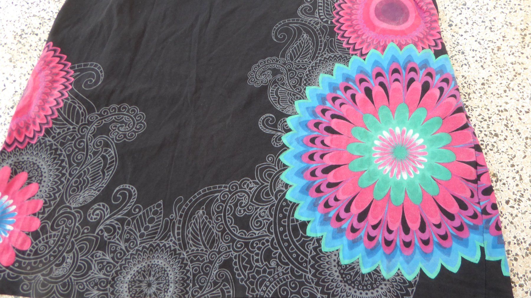Kleider: Schönes Kleid Gr 42 aus Indien – Gebraucht aus Sargans von Benziner 6