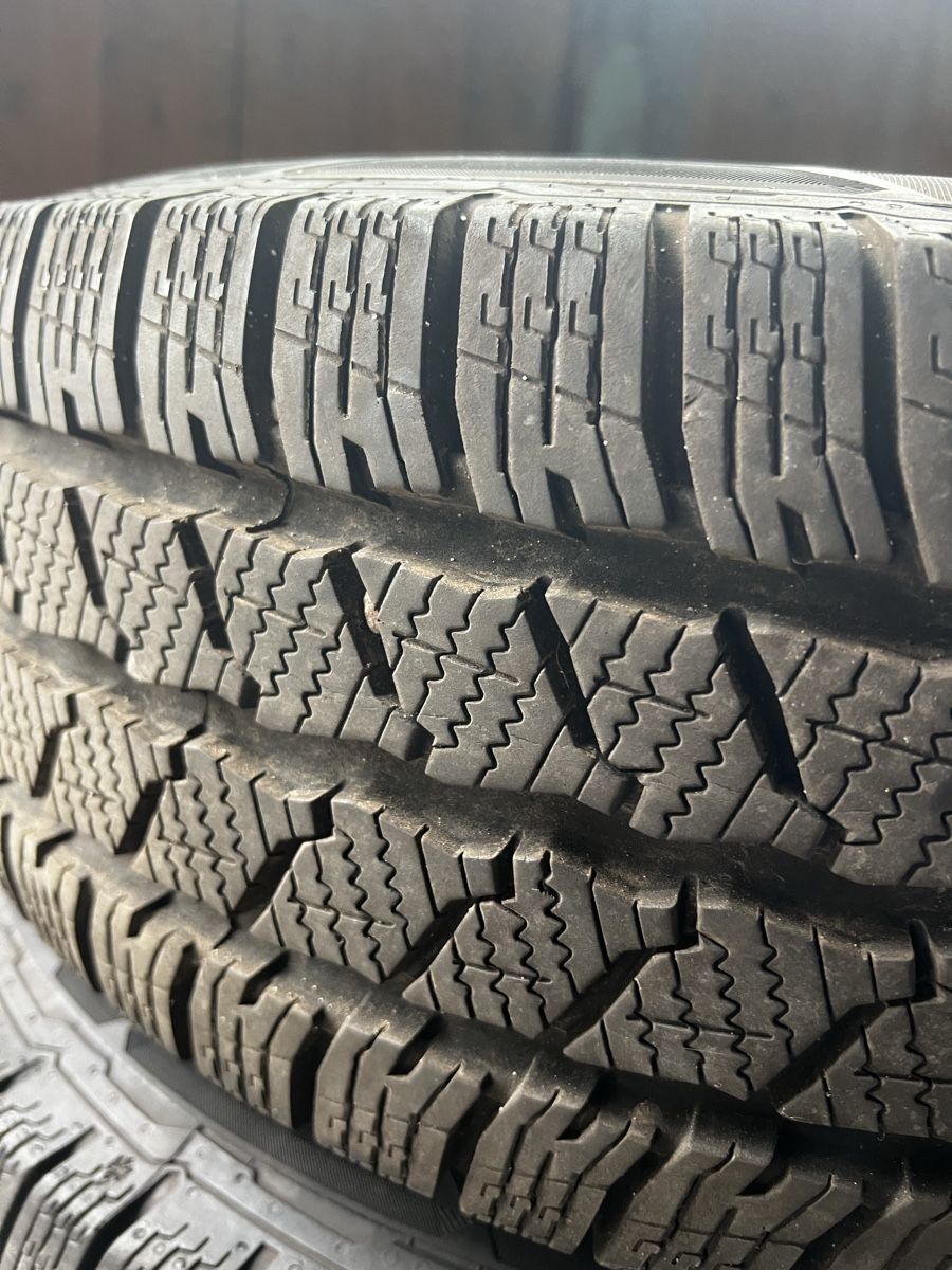 Pneus & Kompletträder: 225/75R16C Winterräder Mercedes Sprinter 4x4 – Gebraucht aus Fällanden von wal_6qgk