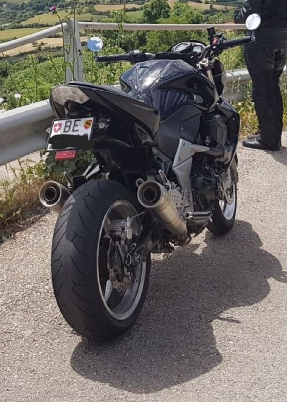 Kawasaki Strasse: Kawasaki Z1000 ABS – Gebraucht aus Bern von MrBess 1