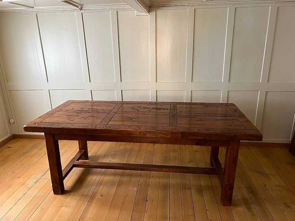 Tables: Alter, massiver Esstisch Eiche - Erweiterbar – D'occasion à Göschenen par sar_wl9f 1