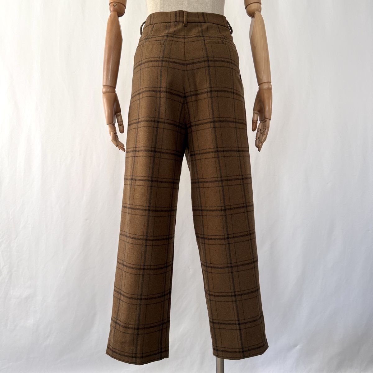 Pantaloni: POMANDERE Wool Trousers – Nuovo (secondo la descrizione) da Emmen venduto da Colette-Juliette 4