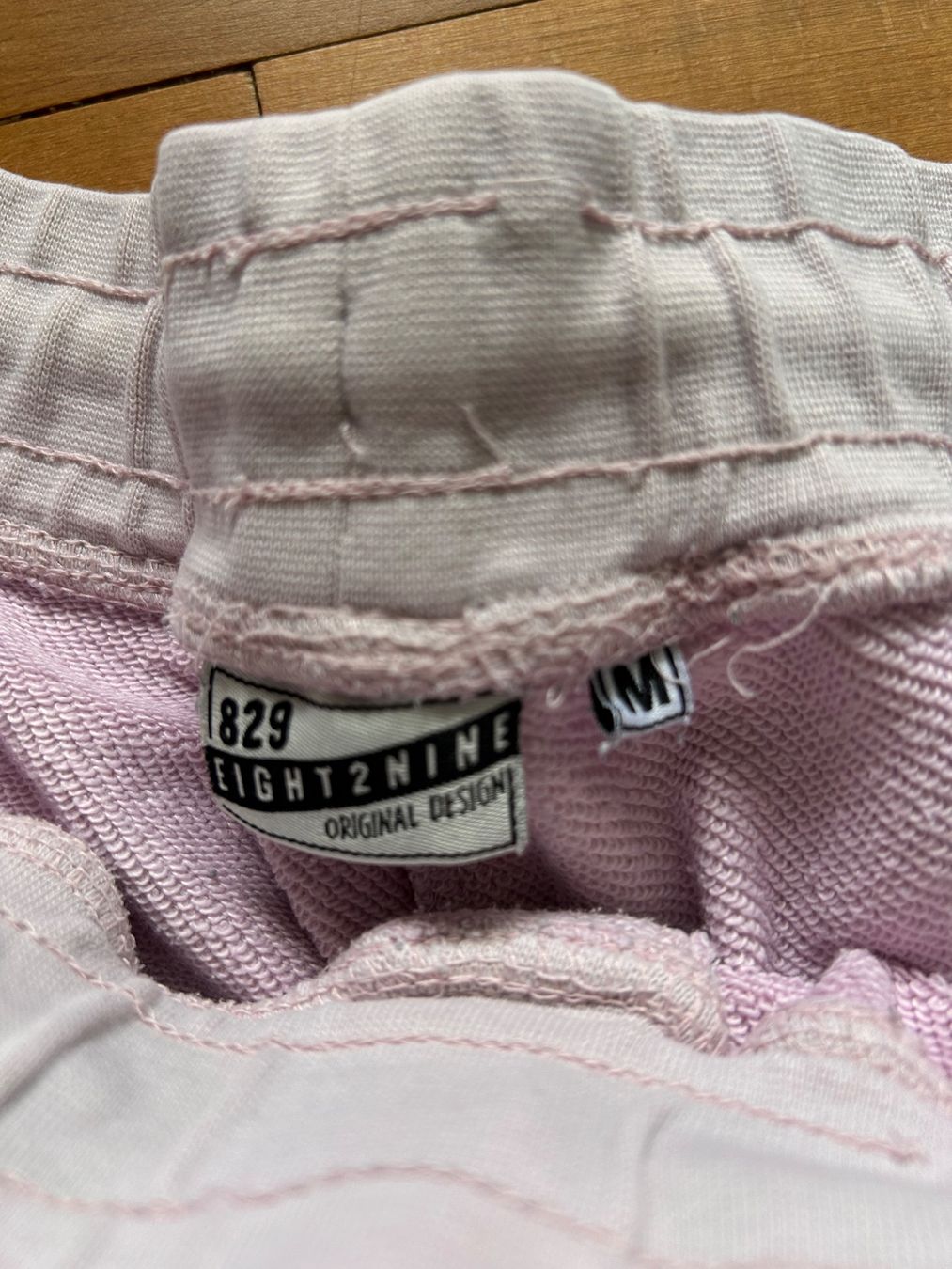 Pantaloni: Herren Shorts Gr.M rosa – Usato da Birsfelden venduto da Pearl10 1