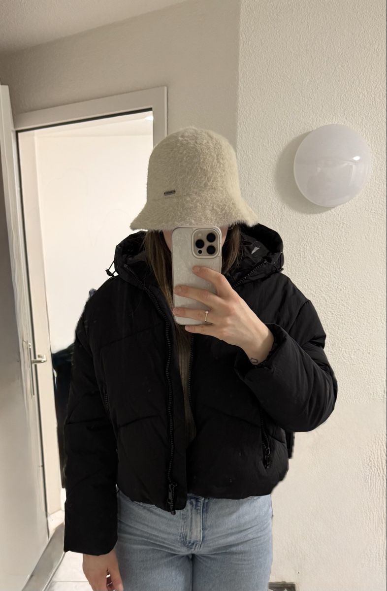 Zara Giacche: Schwarze zara Jacke – Nuovo (secondo la descrizione) da Opfikon venduto da Desi.s