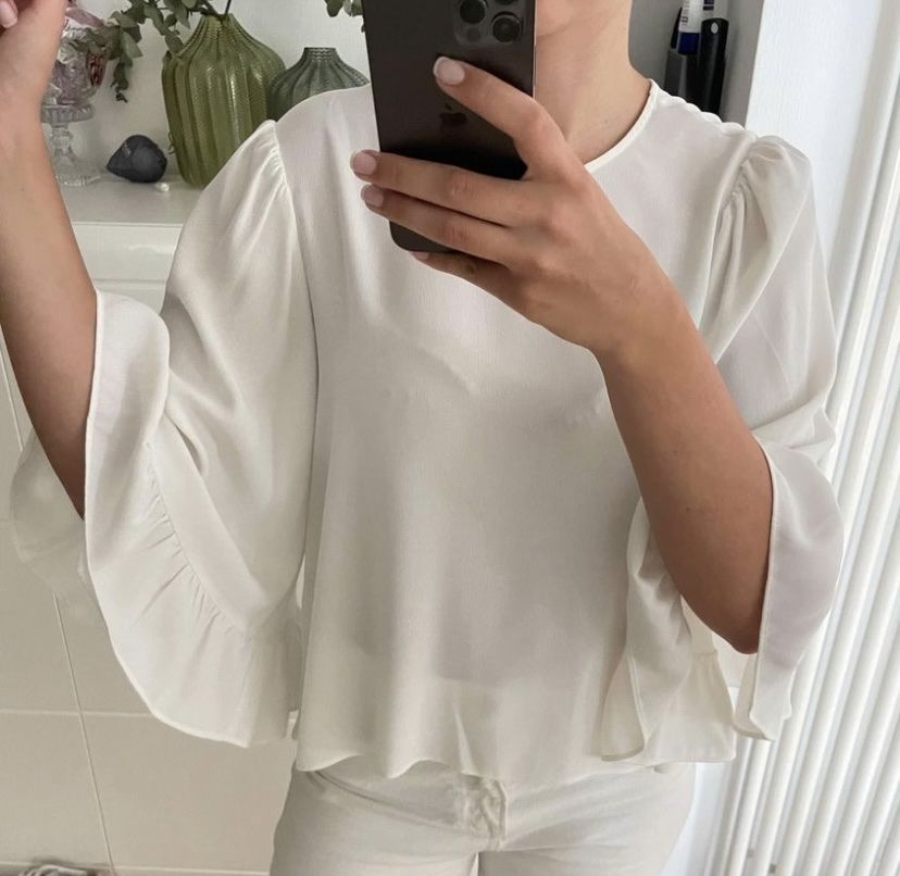 Zara Top: Haut Zara blanc large et léger, taille M – Usato da Châtelaine venduto da nan_j75j 1