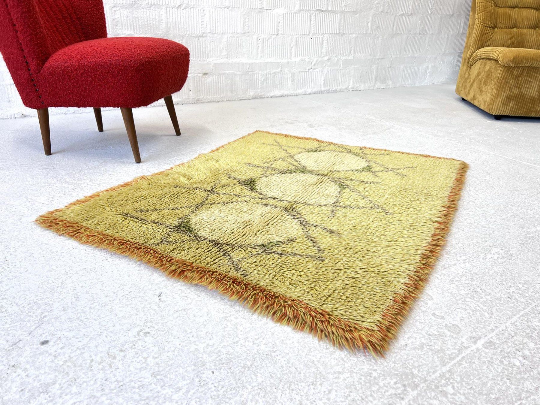 Teppiche: Vintage Teppich / Bodenteppich – Gebraucht aus Walzenhausen von stilvollwohnen