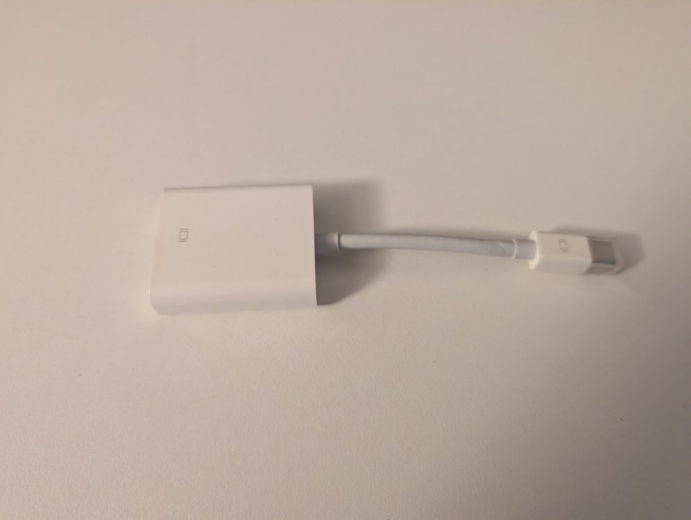 Apple Lecteurs & Adaptateurs: Apple Mini DisplayPort auf VGA-Adapter – D'occasion à Aarberg par fosta