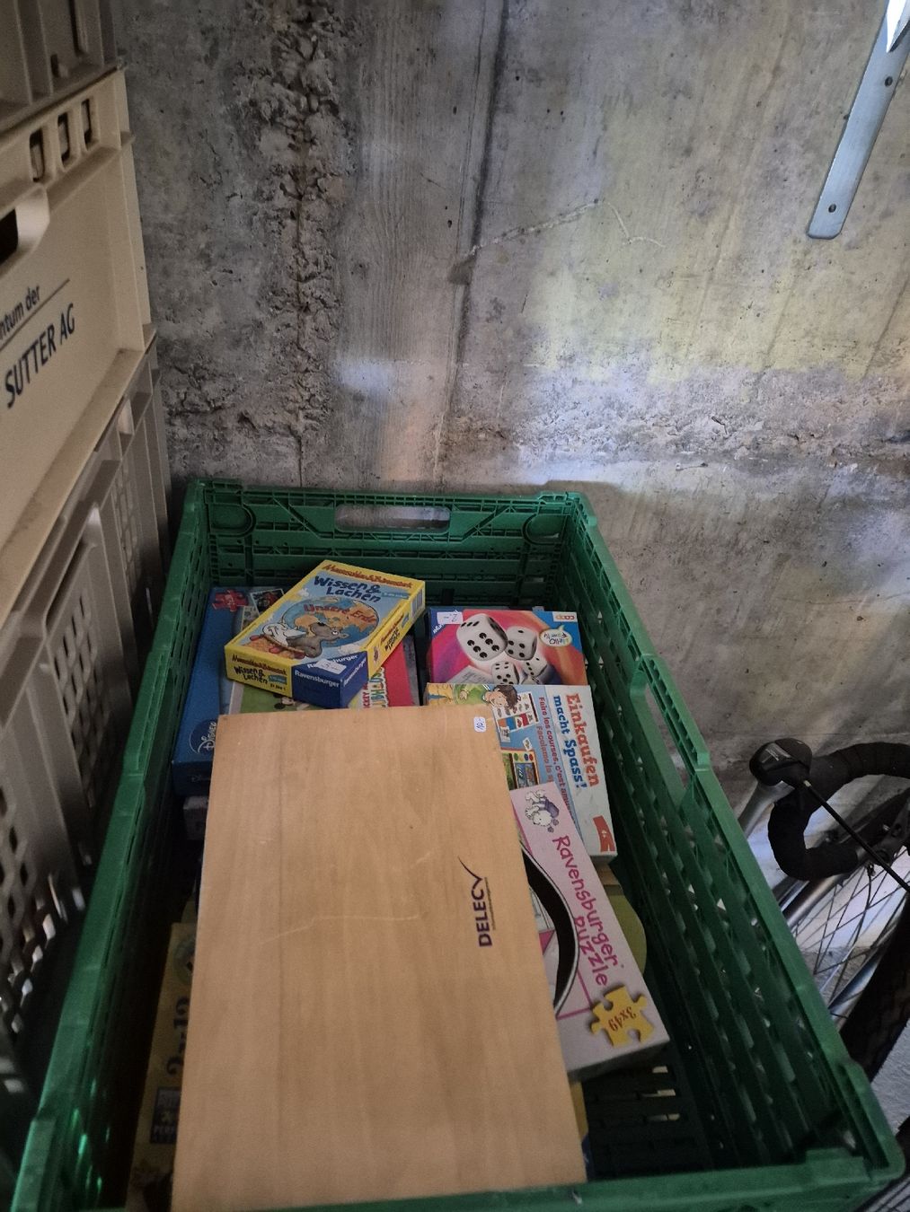 Tutte le decorazioni: Riesiger Posten Flohmarktartikel ab Fr. 1.00 – Usato da Oberhünigen venduto da Lagertha84 9