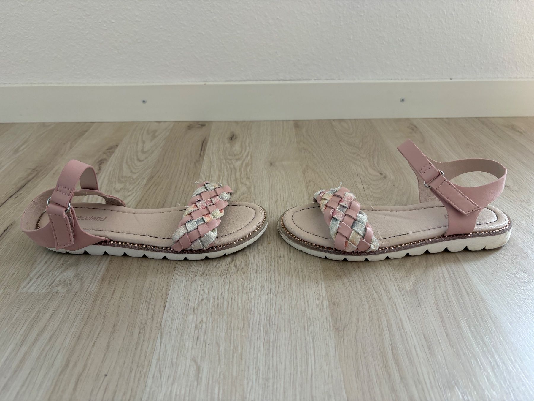 Scarpe per ragazze: Sandalen gr 34 – Usato da Egg b. Zürich venduto da dalanna 2