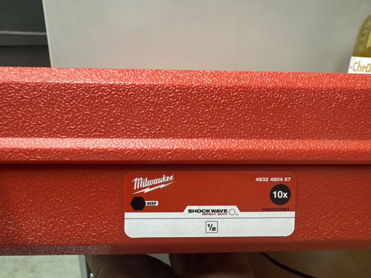 Milwaukee Alle Werkzeuge: Milwaukee SHOCKWAVE 4932 4804 57 1/2" Set – Neu und originalverpackt aus Steinen von hir_65cb 1