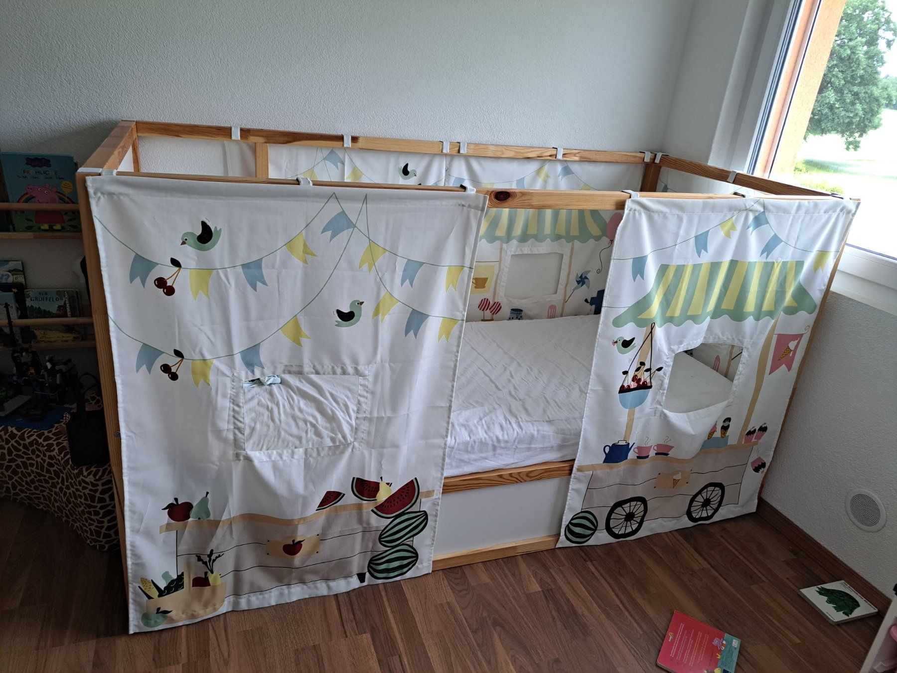 Ikea Letti: Ikea Kura Bett 90x200cm – Usato da Riken AG venduto da poe_k2bx 1