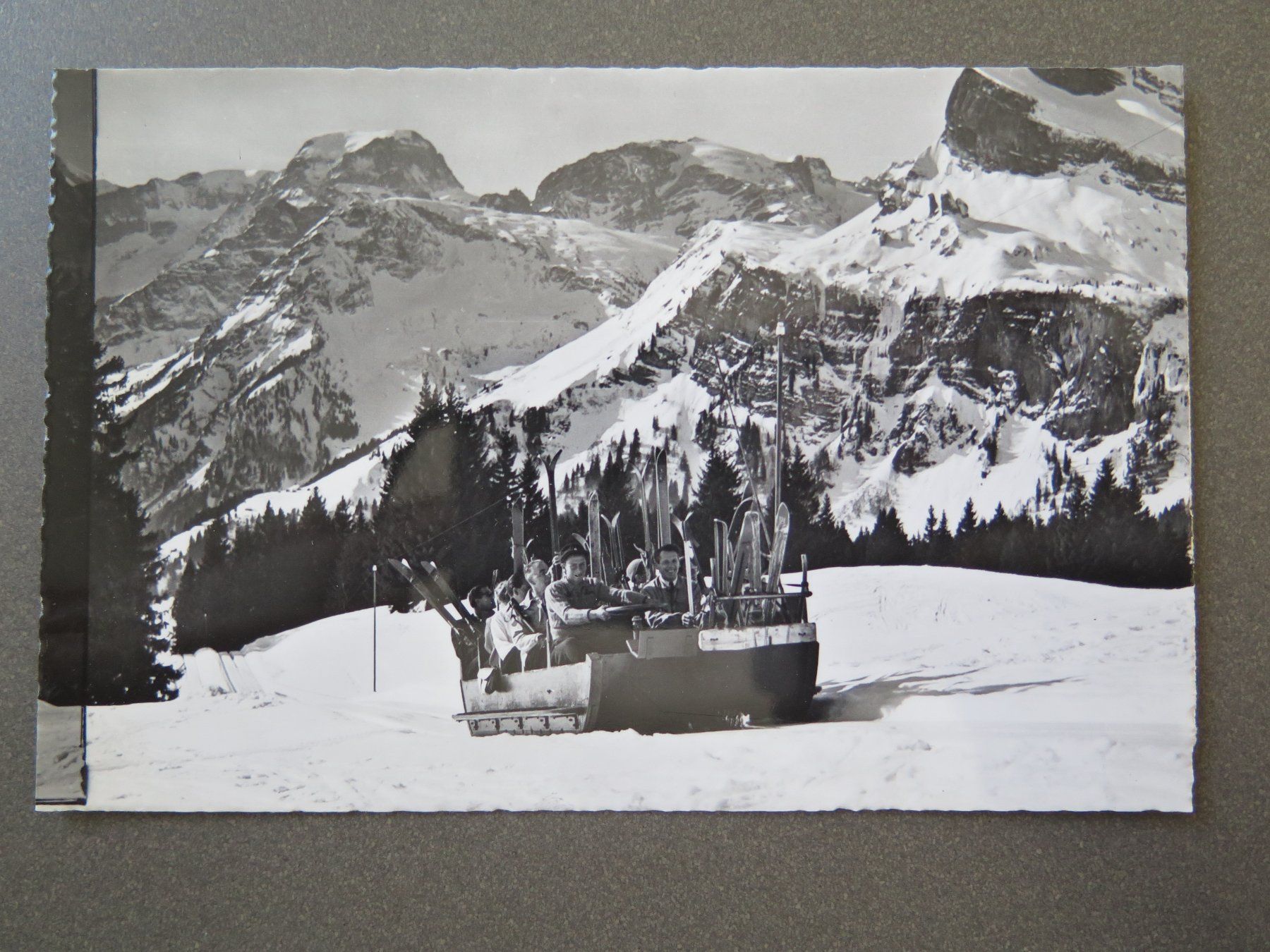 Ansichtskarten: BRAUNWALD - FUNI – Gebraucht aus Wittenbach von lipasal