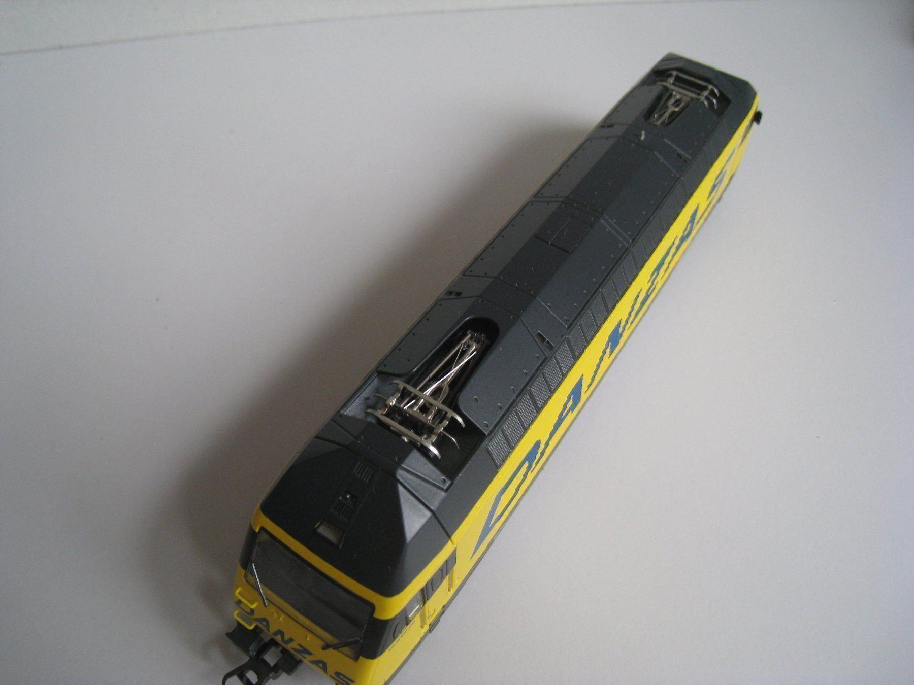 Roco Modellini di ferrovie: Roco SBB Re 460 Danzas Analog,  43750 – Usato da Buchs ZH venduto da swiss-train 5