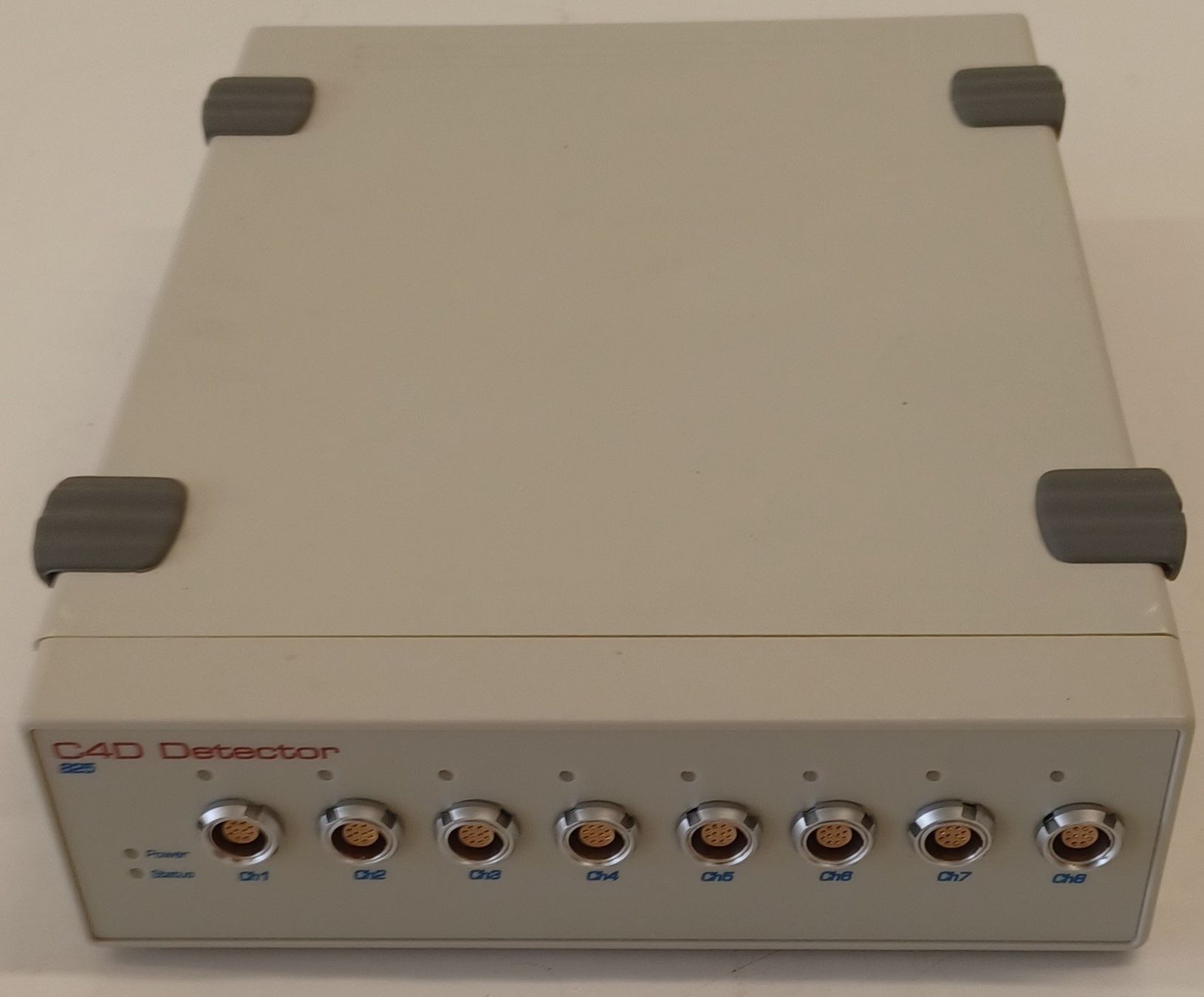 Accessori da laboratorio: eDAQ ER825 C4D Detector Contactless Conductivity Detector – Difettoso da Niederdorf venduto da LeptonAG_Labor 1