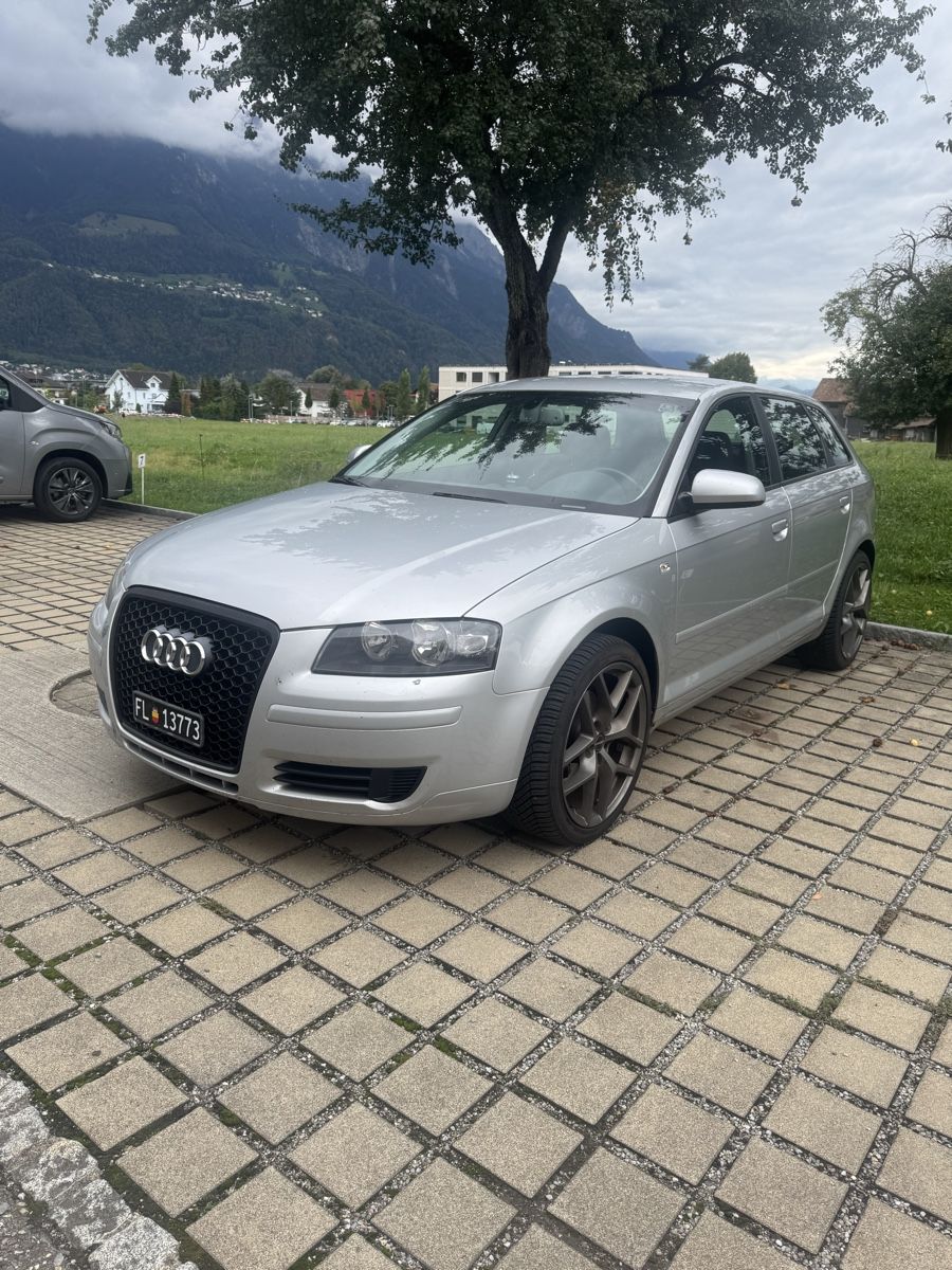 Audi Automobili: Audi A3, 2.0FSI - ab MFK – Usato da Eschen venduto da underlander