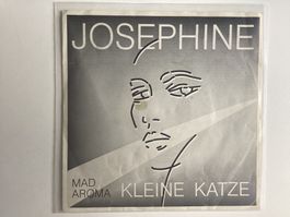 Mad Aroma Single - Josephine
