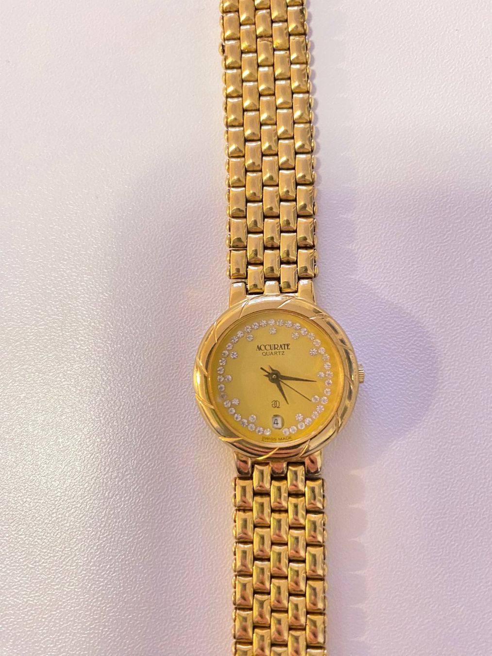 Uhren: Accurate quartz Uhr Frau – Gebraucht aus Uster von faandrei