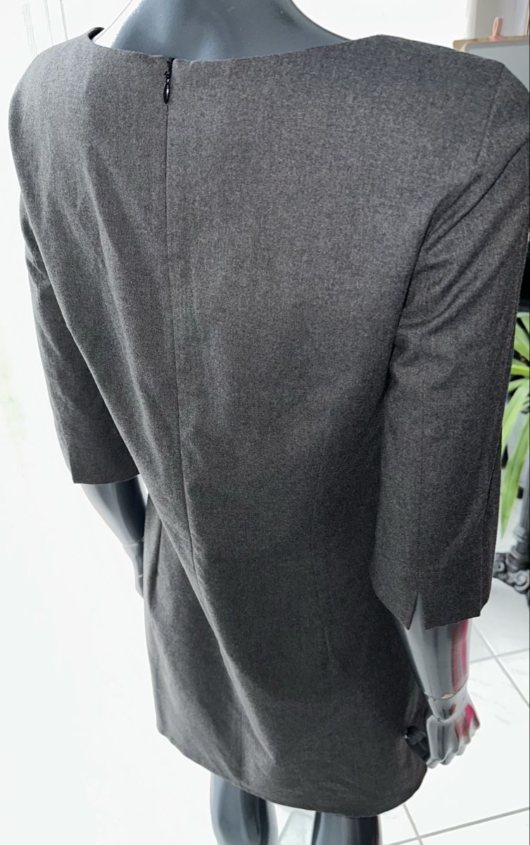 Caroll Kleider: CAROLL KLEID GR. 38 neuwertig – Neu (gemäss Beschreibung) aus Unteraegeri von MH203 5
