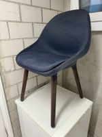 Schicker Stuhl mit Stoffbezug dunkelblau