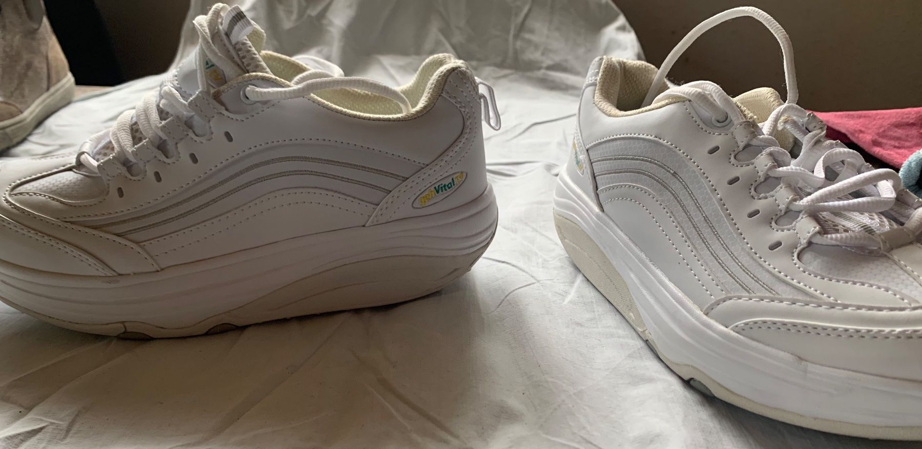 Scarpe da donna: Turnschuhe GehVital – Usato da Liestal venduto da FlomiVivi