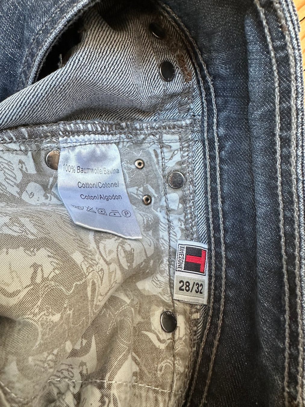 Jeans: Timezone Jeans 28/32 dunkelblau – Usato da Gümmenen venduto da FelizitasHermann 6