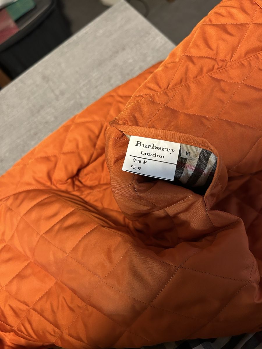 Burberry Giacche: Veste Burberry – Usato da Perroy venduto da MR6. 6