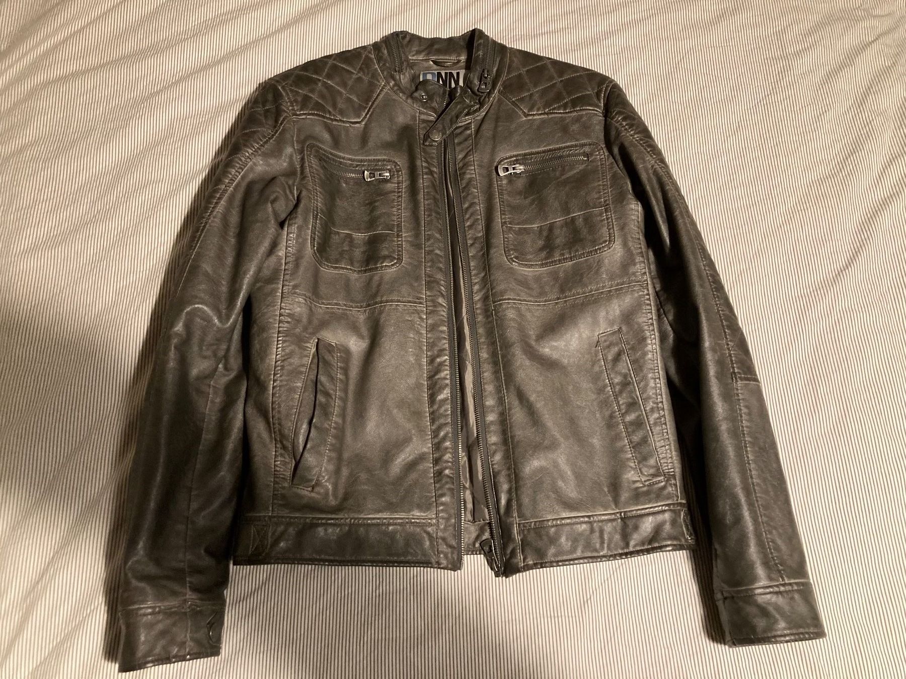Jacken: (B) Denim Kunstleder Jacke Herren Small – Neu (gemäss Beschreibung) aus Jonen von Sevenb
