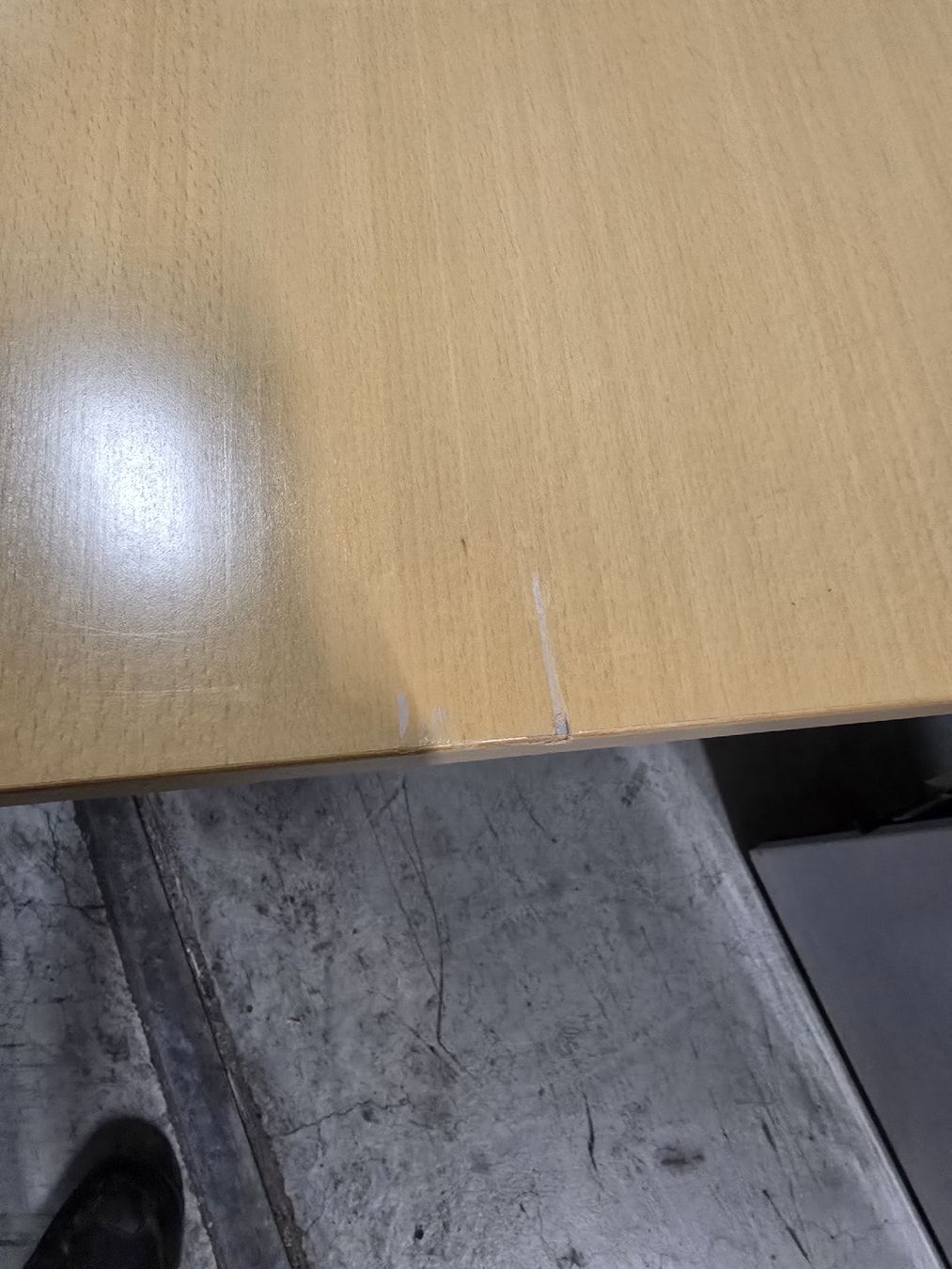 Lista Schreibtische: Bürotisch  Lista klappbar  – Gebraucht aus Safenwil von Leo.87. 4