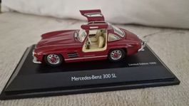 Mercedes Benz 300 SL 1:43 Schuco
