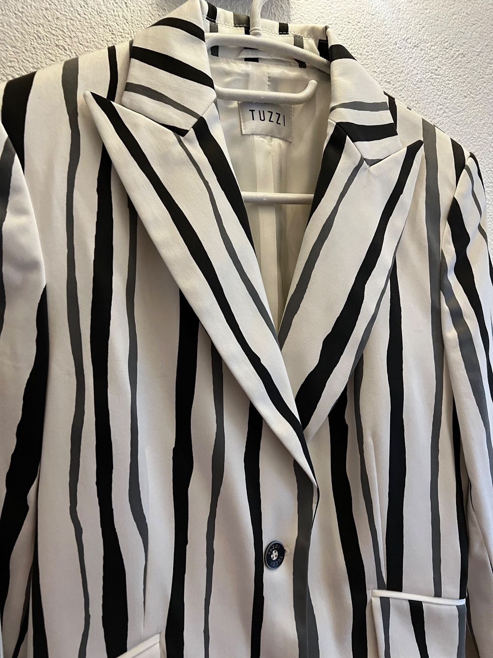 Giacche: Tuzzi Blazer – Nuovo (secondo la descrizione) da Kloten venduto da pae_wq5j 1