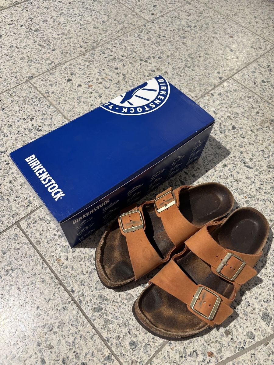 Birkenstock Damenschuhe: Birkenstock 39 Brown Leather  – Gebraucht aus Horgen von lme_8kj7