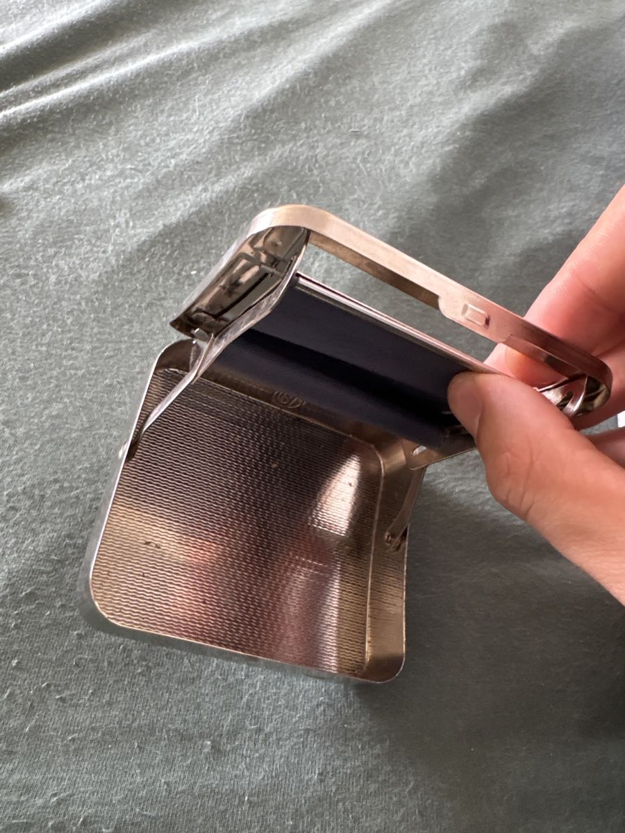 Altri Prodotti per fumatori: Étui à cigarettes vintage gravé – Usato da Biel/Bienne venduto da zim_p7k5 2