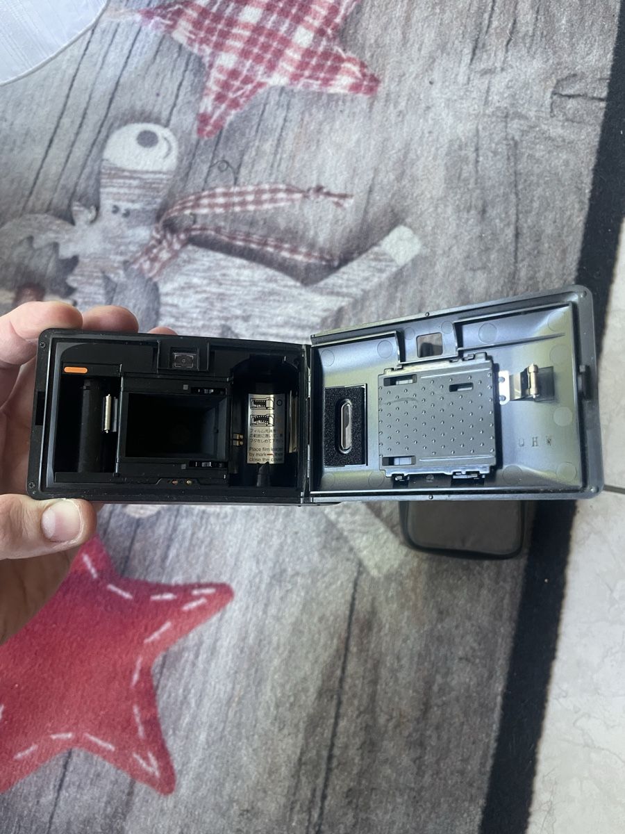 Yashica Appareil photo: Yashica Minitec – D'occasion à Mezzovico par esa_d9tc 1