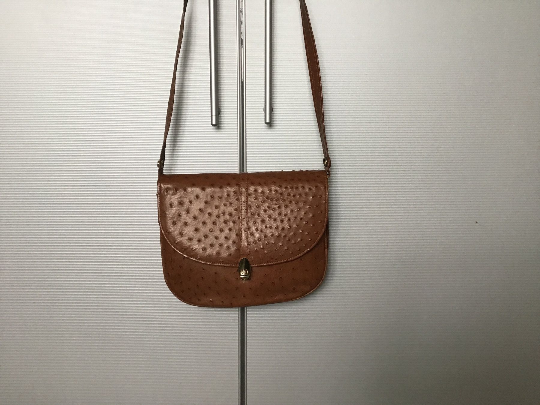 Taschen für Damen: UMHÄNGETASCHE STRAUSSENLEDER BRAUN – Neu (gemäss Beschreibung) aus Glattfelden von ire_w6h2 1