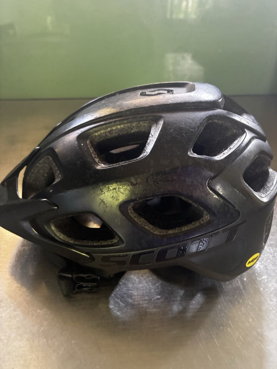 Scott Caschi: Mtb helm scott – Usato da Lenzburg venduto da jer_gx6q