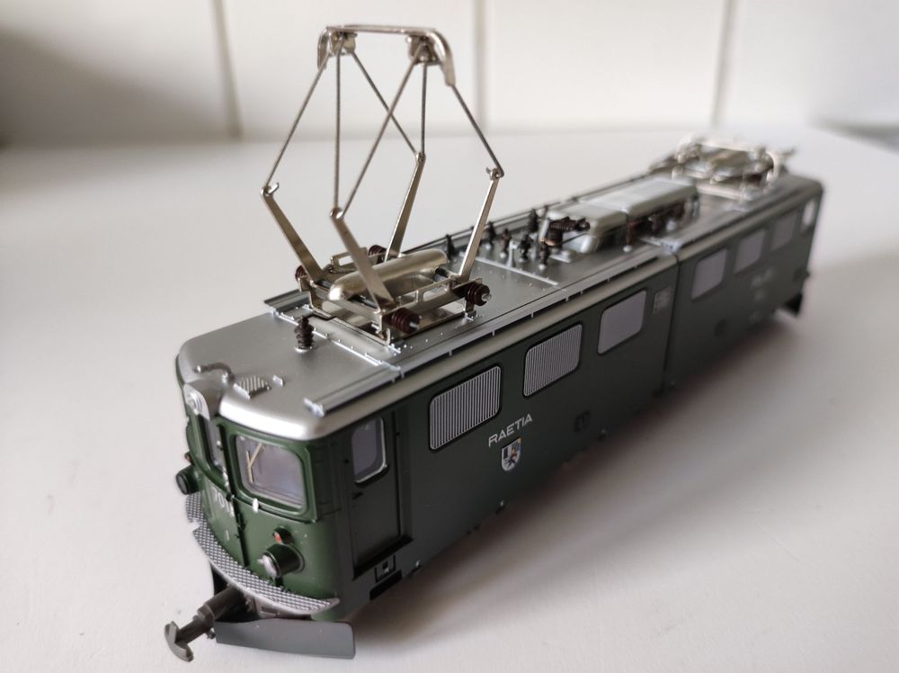Bemo Modelleisenbahnen: BEMO RhB E-Lok 2-tlg. Ge 6/6, Lok-Nr. 701, "Raetia" – Neu und originalverpackt aus Seuzach von Loeckeli01