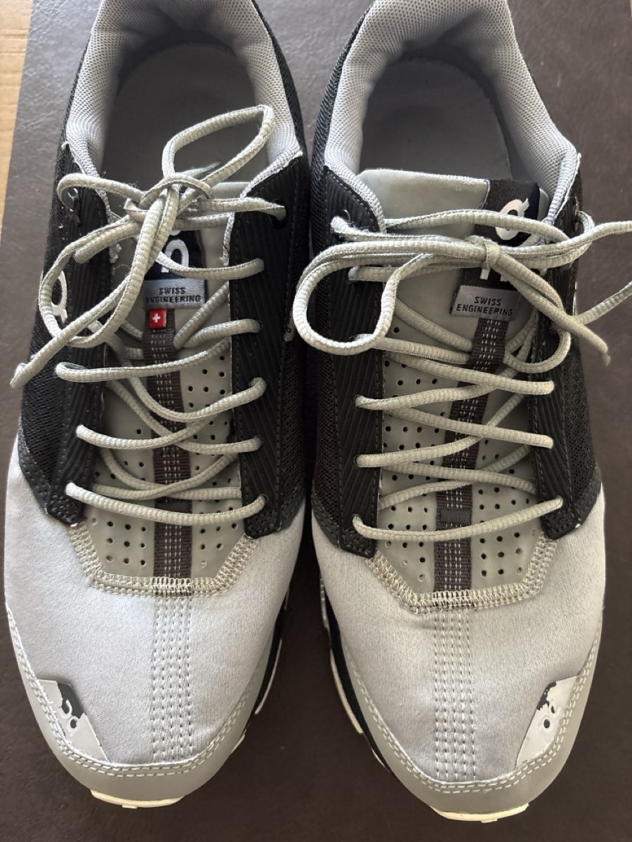 On Scarpe da uomo: On Cloud Herrenschuhe Grösse 42 neuwertig – Usato da Rüthi (Rheintal) venduto da MissCasanova