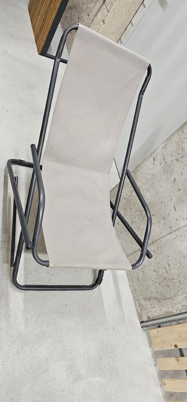 Chaises longues: Kleiner Liegestuhl – D'occasion à Zürich par pri_9hkk