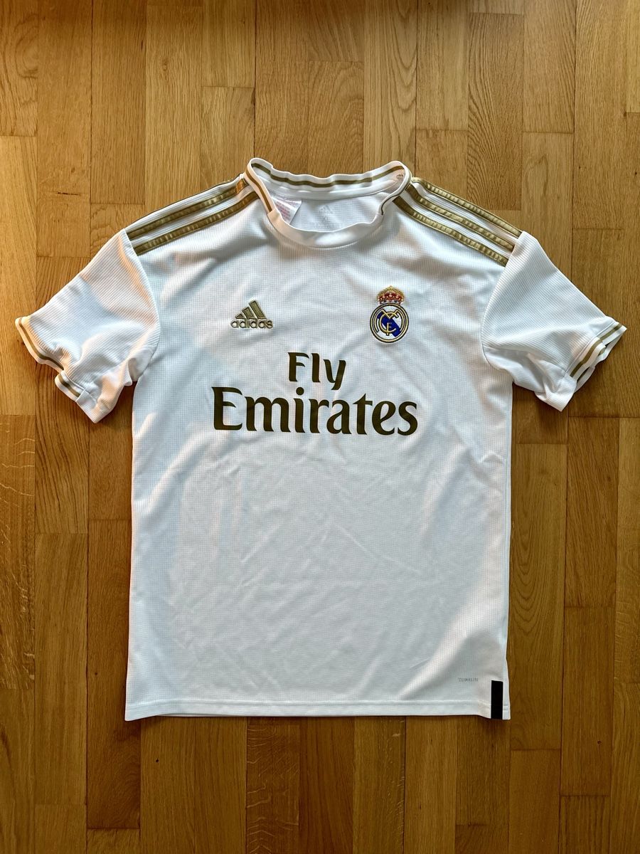 Adidas Trainer, Turnhosen & -trikots: Real Madrid Trikot, Kinder Gr. XL – Gebraucht aus Bern von rub_8mhx