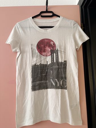 T-shirt Aeropostale stampa NYC