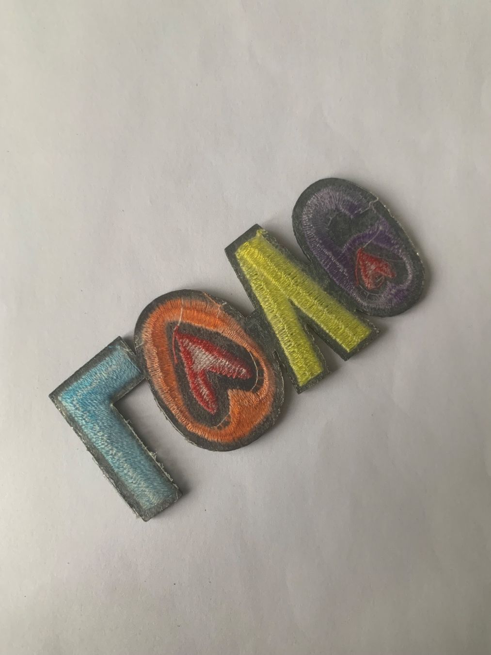 Toppe: LOVE Patch Badge, Bügelbild – Nuovo e nell'imballaggio originale da Ostermundigen venduto da Mcone 2