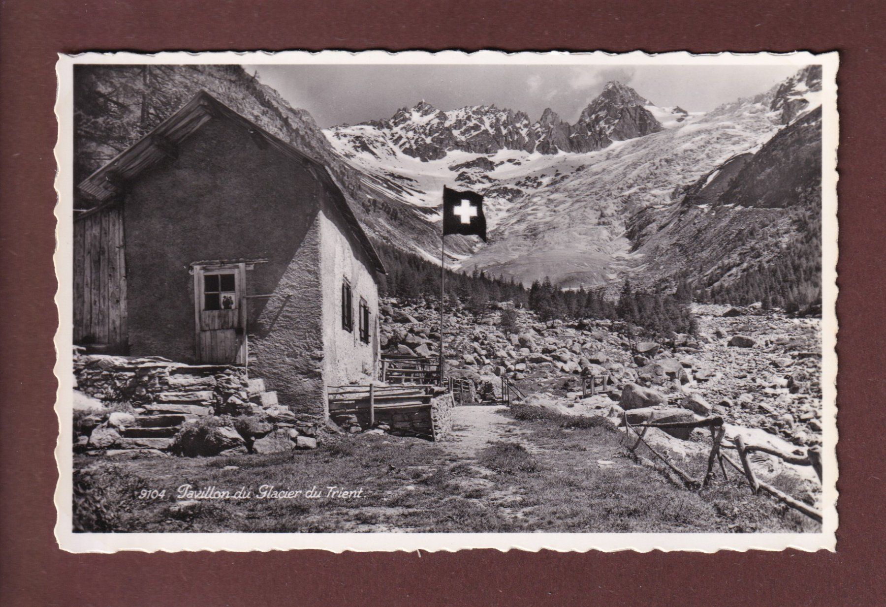 Cartoline postali: Pavillon du GLACIER DU TRIENT – Usato da Pully venduto da nicecards
