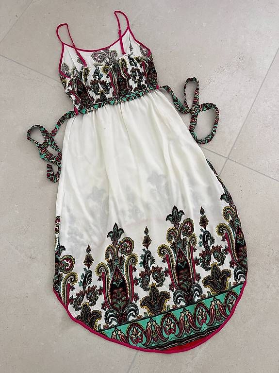 Kleider: Paisley Kleid Gr. S – Gebraucht aus Merlischachen von GlamGarb 2