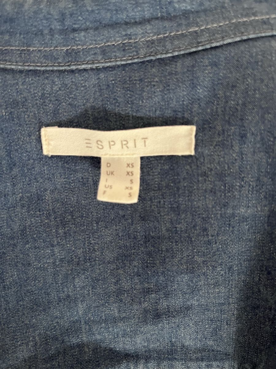 Esprit Blusen: Jeanshemd Esprit Grösse XS (eher S!) – Gebraucht aus Baden von Didi_sunshine 1