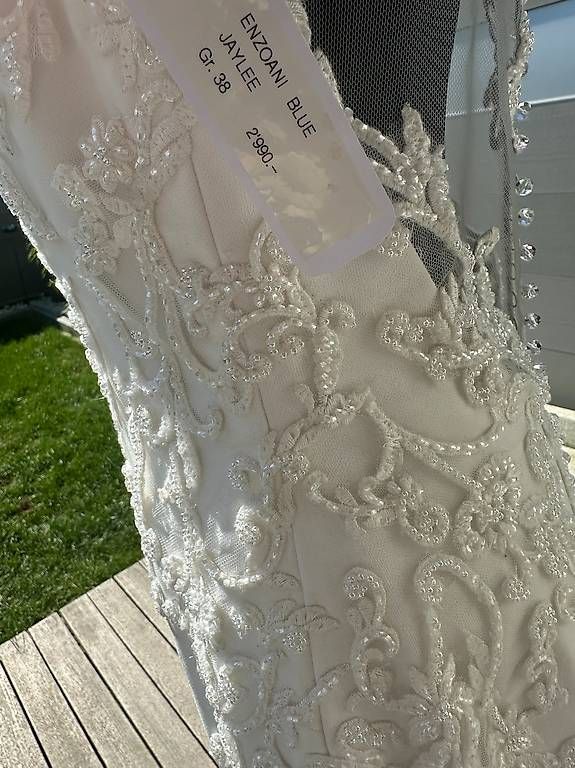 Kleider: NEU Blue by Enzoani Jaylee Ivory Gr. 38 – Neu und originalverpackt aus Embrach von vmadia 1