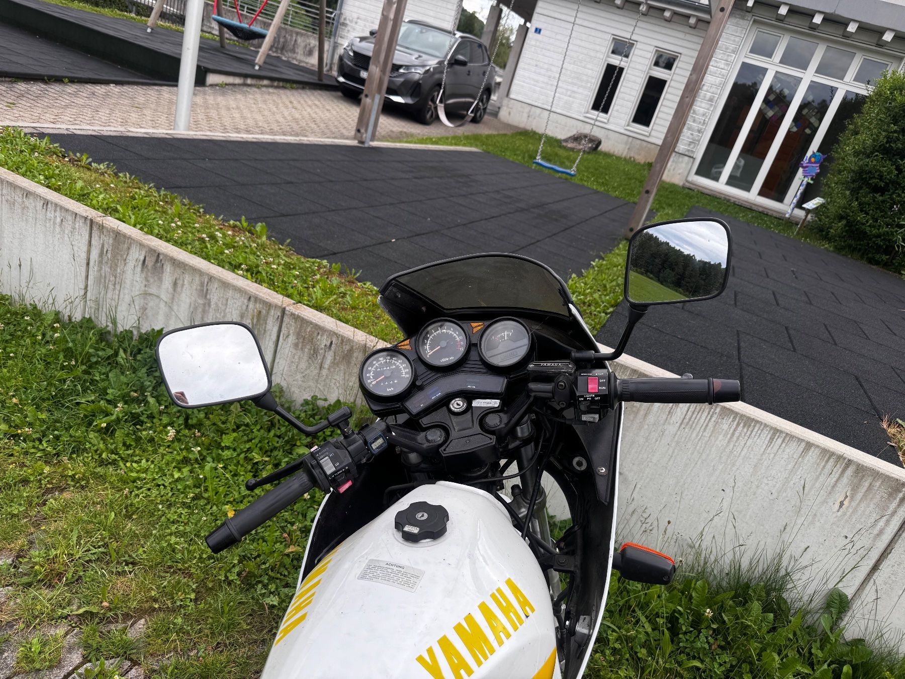 Yamaha Strada: Yamaha XJ600 – Usato da Horgen venduto da aen_fp92